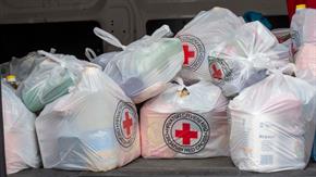 Slika: Podjela humanitarnih paketa korisnicima zajamčene minimalne naknade u rujnu