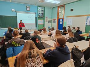 Slika: Edukativna radionica o prevenciji ovisnosti u OŠ Braća Ribar Sisak