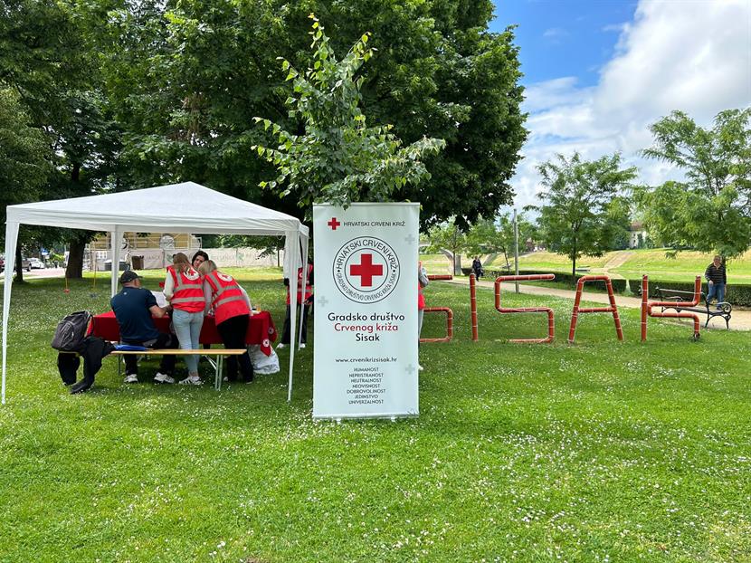 Slika: Svjetski dan Crvenog križa i Crvenog polumjeseca